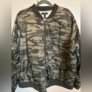 Satin CAMO BOMBER JACKET sz 3 22/24 pink satin quilted lining